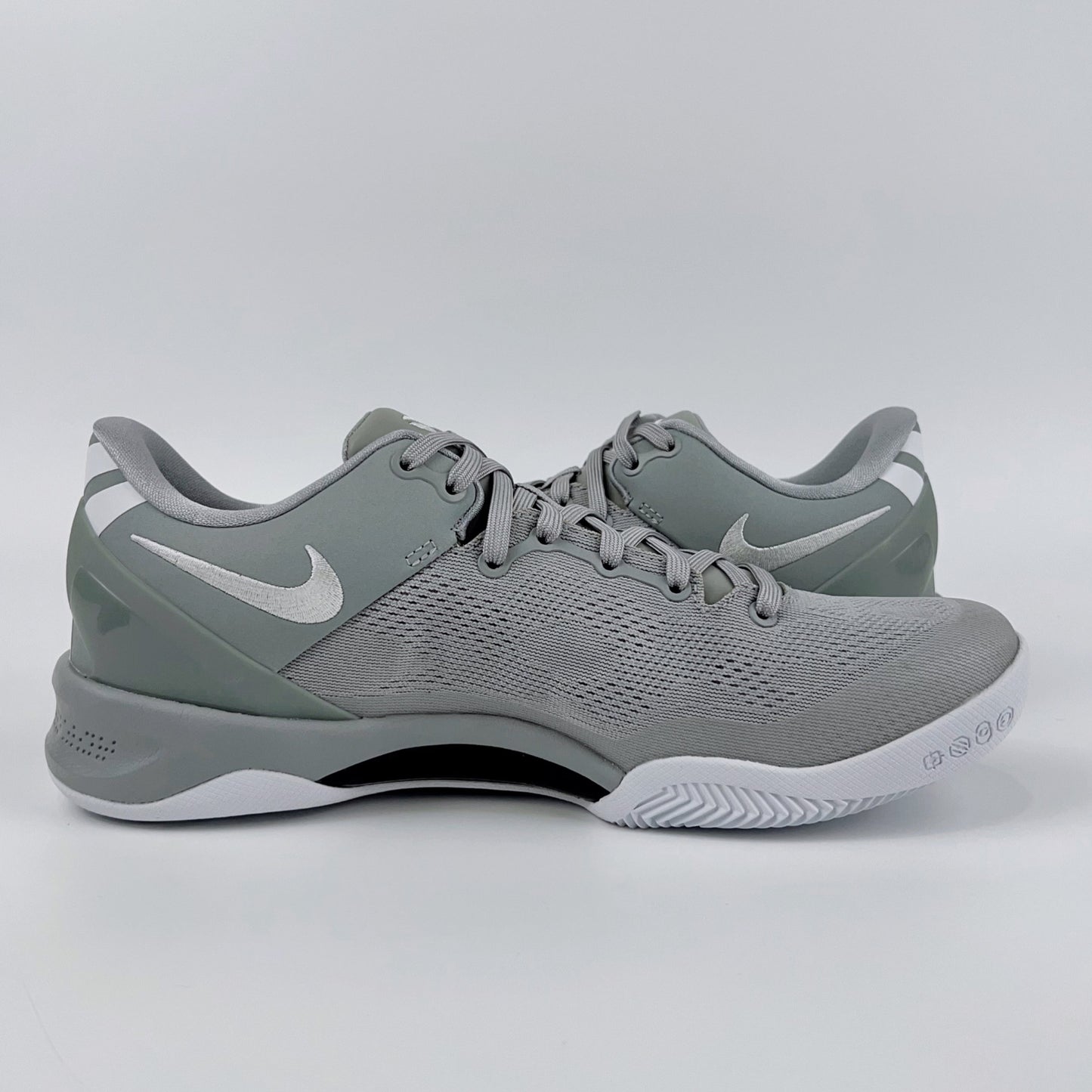 KOBE 8 PROTRO - GREY