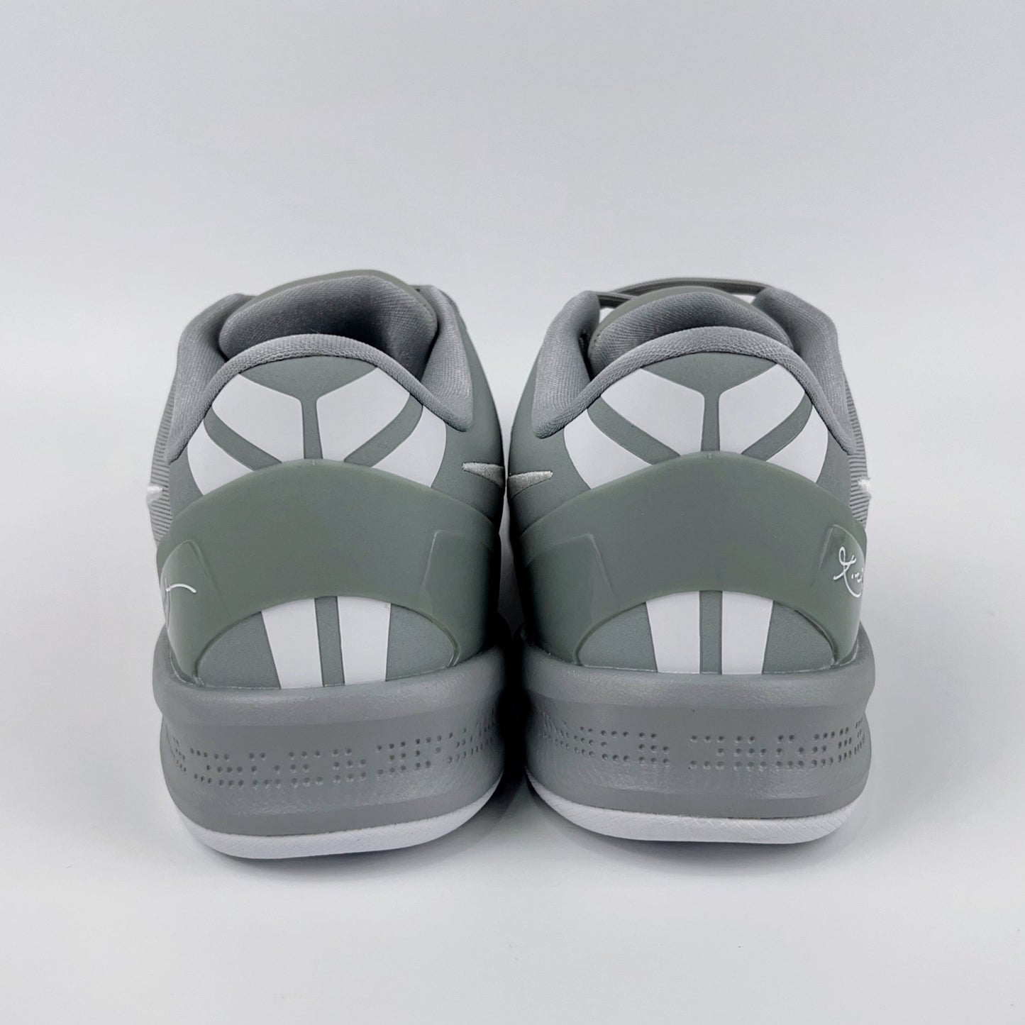 KOBE 8 PROTRO - GREY